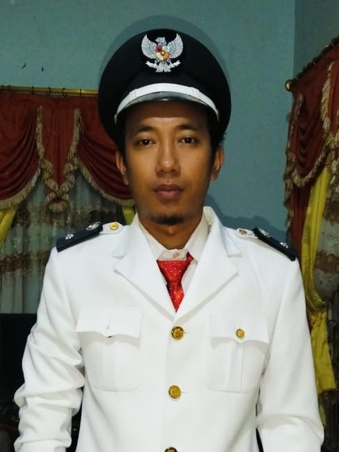 Kepala Desa Faisal Sutamto, SH.